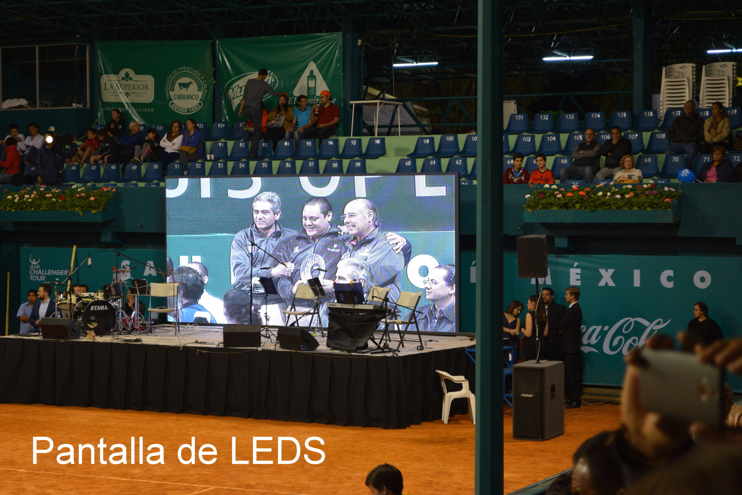 Pantalla LED gigante - Renta